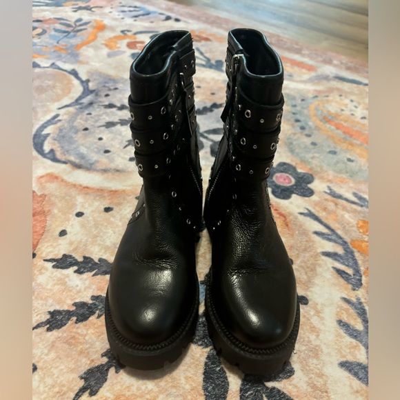 Zara studded leather boots with buckle - Picture 2 of 5